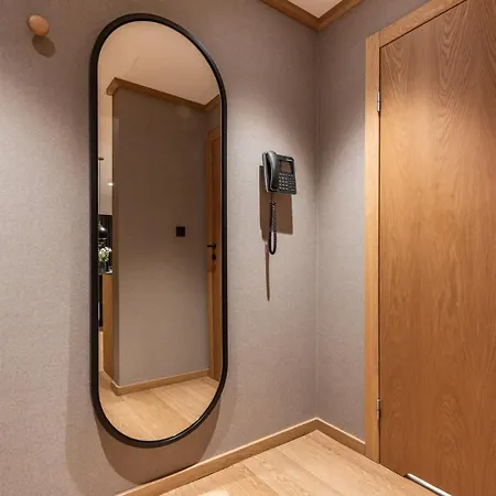 Flatbook - Deo Plaza Comfort