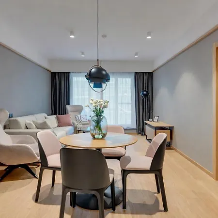 Flatbook - Deo Plaza Comfort *