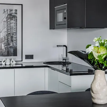 Flatbook - Deo Plaza Comfort