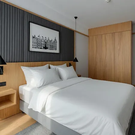Flatbook - Deo Plaza Comfort Apartman *