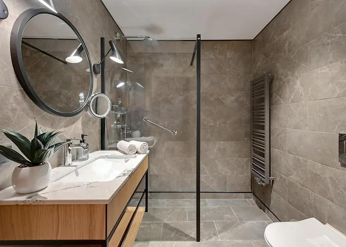 Flatbook - Deo Plaza Comfort Apartament