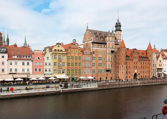 Flatbook - Deo Plaza Comfort דירה